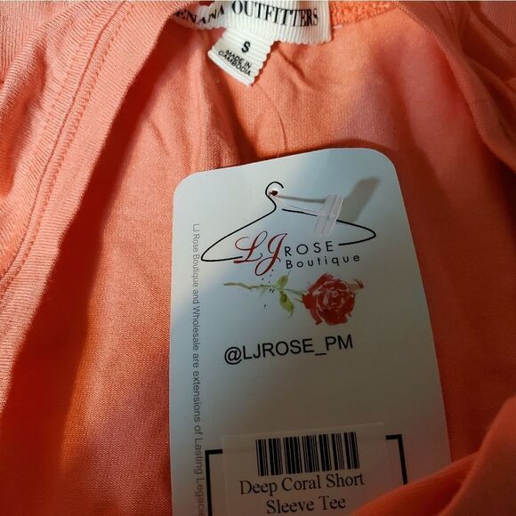 NWT Zenana Outfitters Deep Coral Short Sleeve Tee - Picture 7 of 7